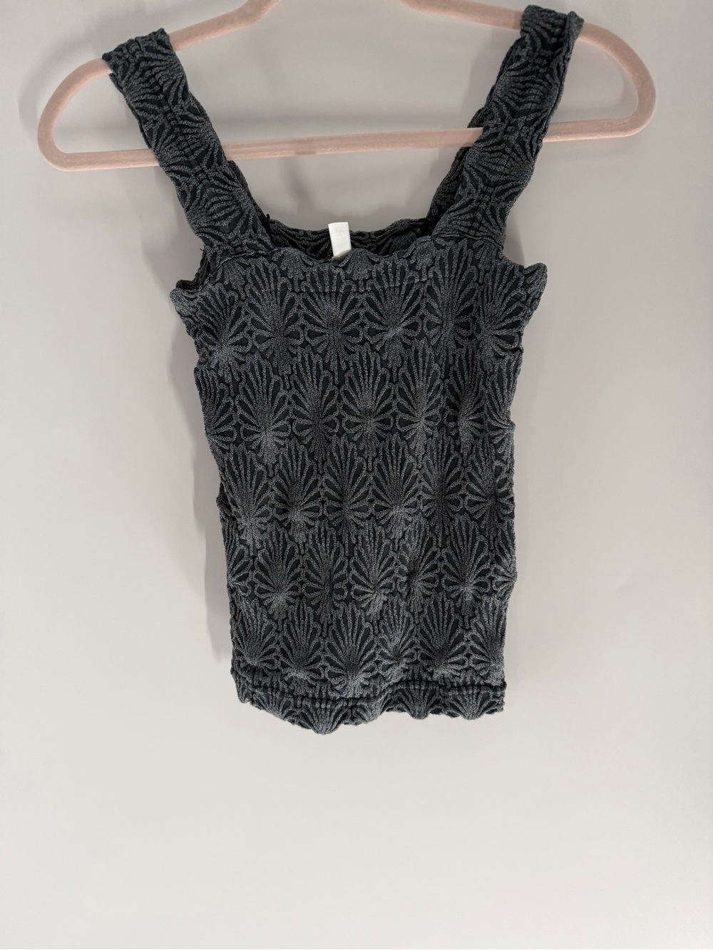 Nikibiki Black Textured Square-Neck Tank
